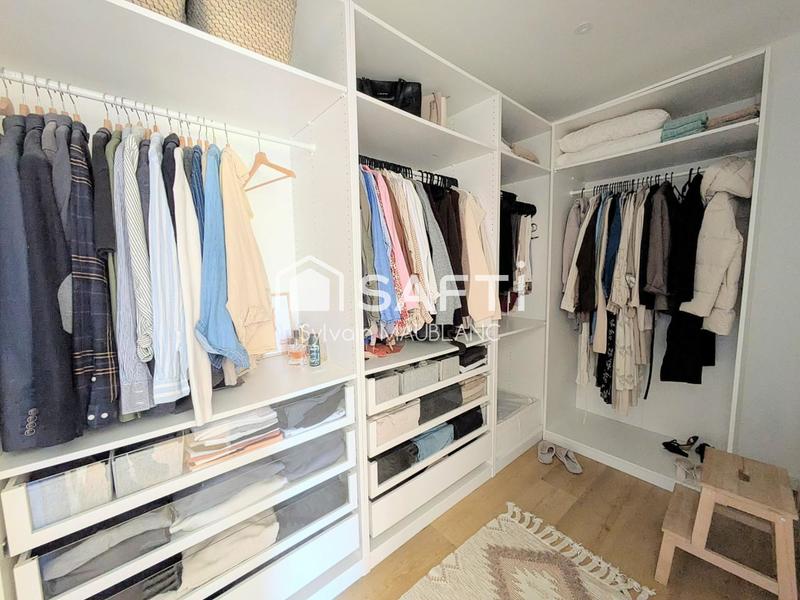 Maison - 189 m² - 7 pièces