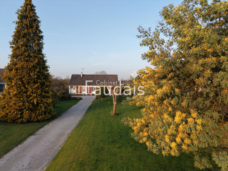 Maison - 97 m² - 5 pièces