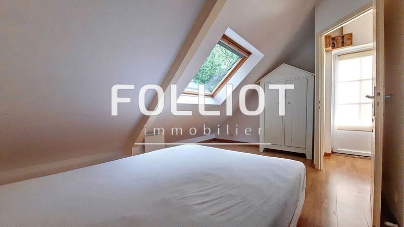 Maison - 77 m² - 6 pièces