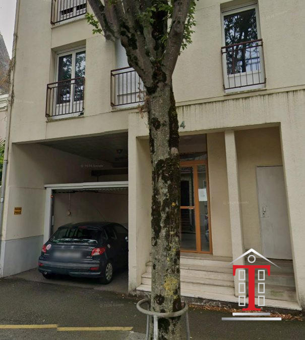 Parking / Garage - 14 m²