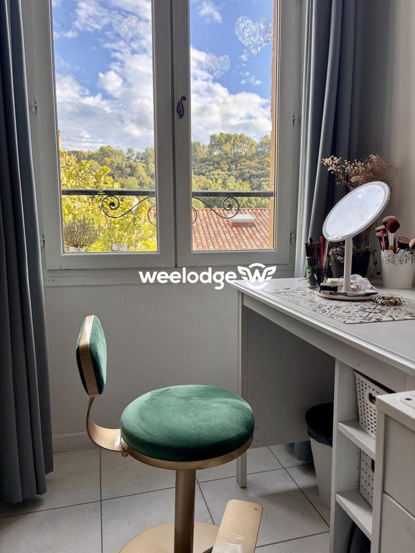 Appartement - 79 m² - 4 pièces