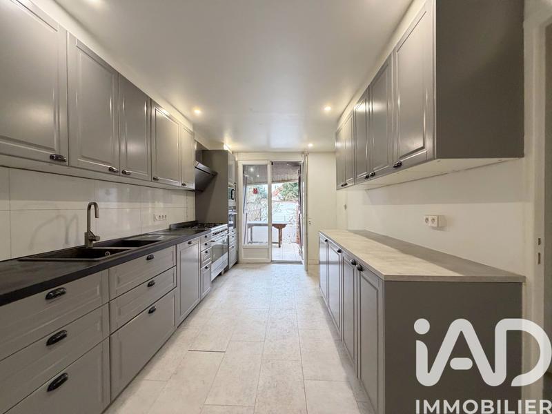 Maison - 128 m² - 7 pièces