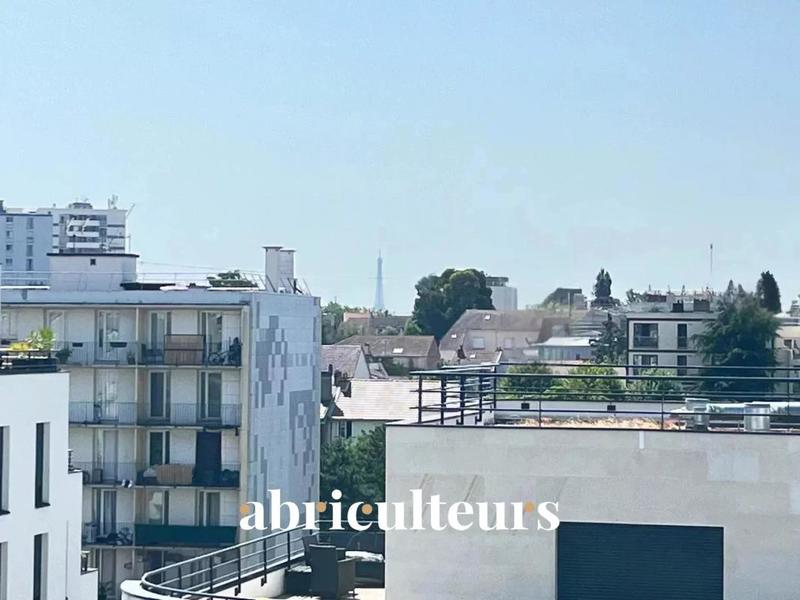 Appartement - 81 m² - 4 pièces