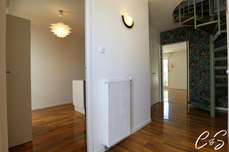 Maison - 70 m² - 4 pièces