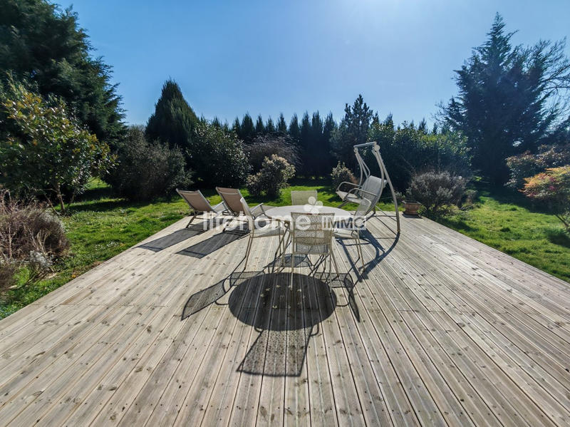 Maison ancienne - 280 m² - 7 pièces