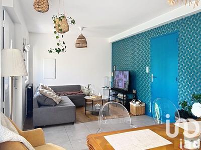 Maison - 80 m² - 5 pièces