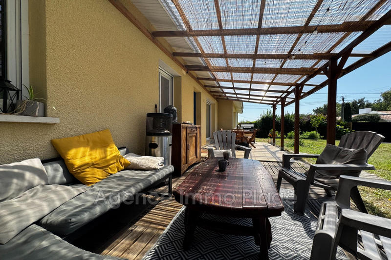 Maison - 140 m² - 6 pièces