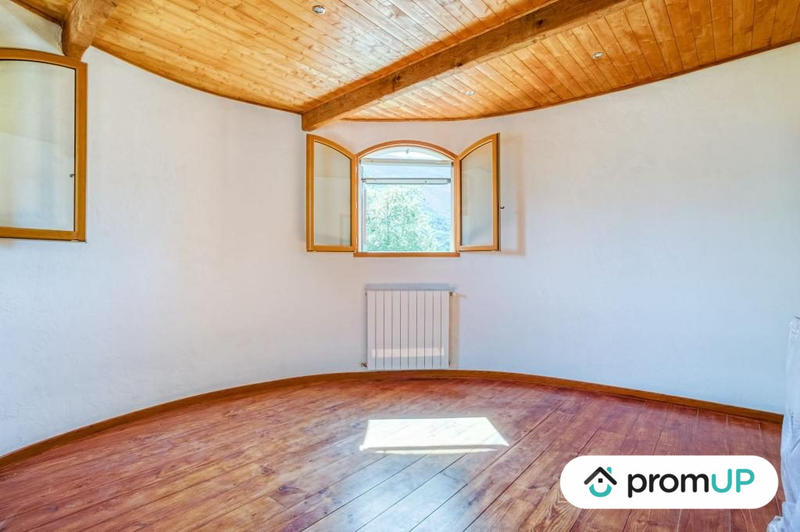 Maison - 164 m² - 6 pièces