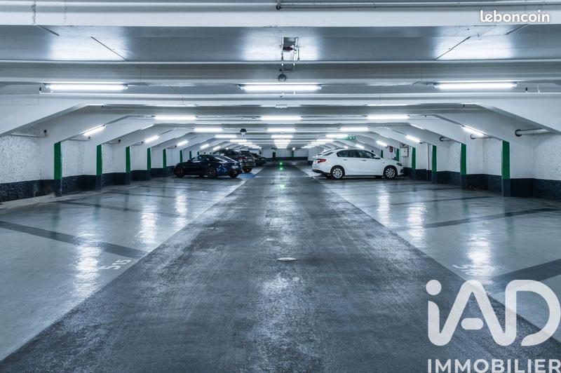 Parking - 12 m²