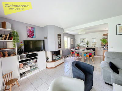 Maison - 122 m² - 6 pièces