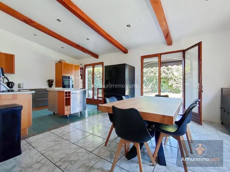 Maison - 140 m² - 6 pièces