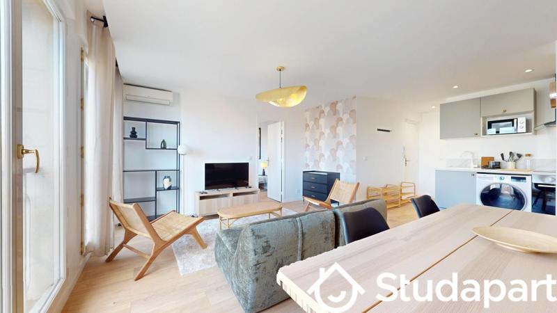 Chambre - 12 m² - 1 pièce