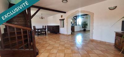 Maison - 153 m² - 7 pièces
