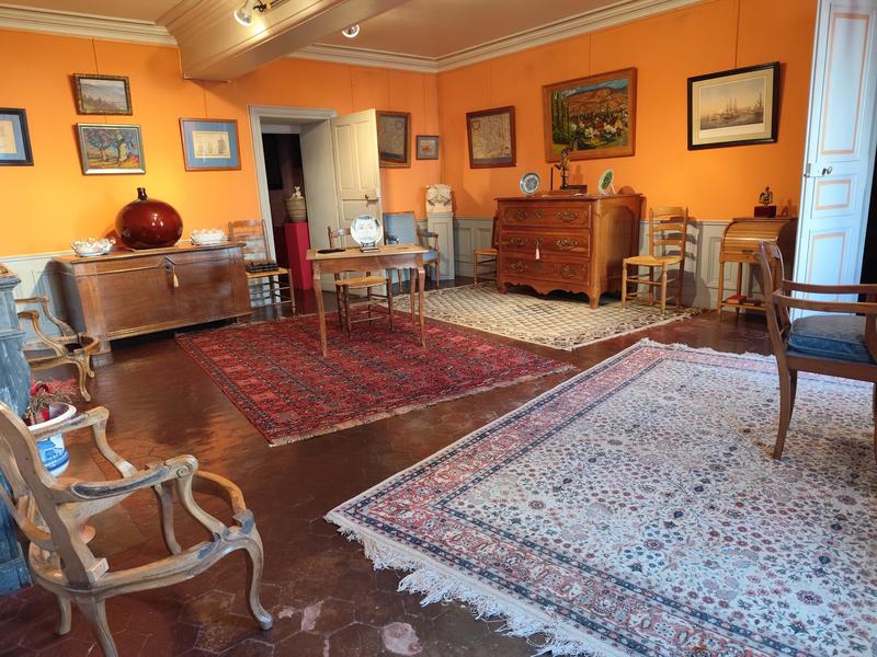 Viager - Propriété - 407 m² - 16 pièces