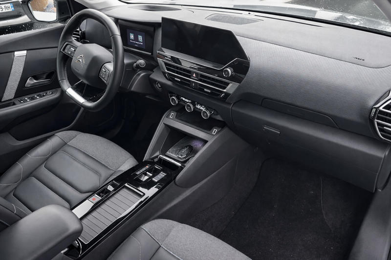 Citroën C4 III 1.5 BlueHDi 130 Eat8 Shine - Automatique Entretien constructeur