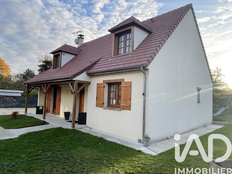 Maison - 137 m² - 6 pièces