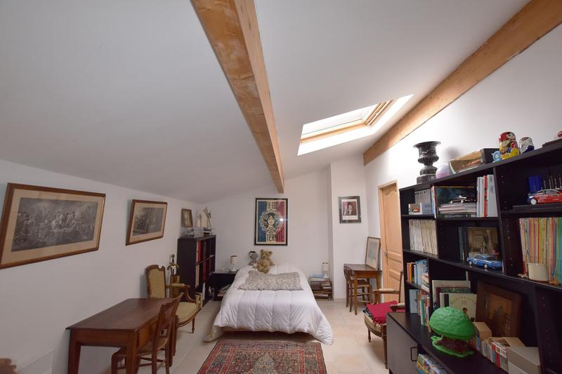 Villa - 214 m² - 7 pièces