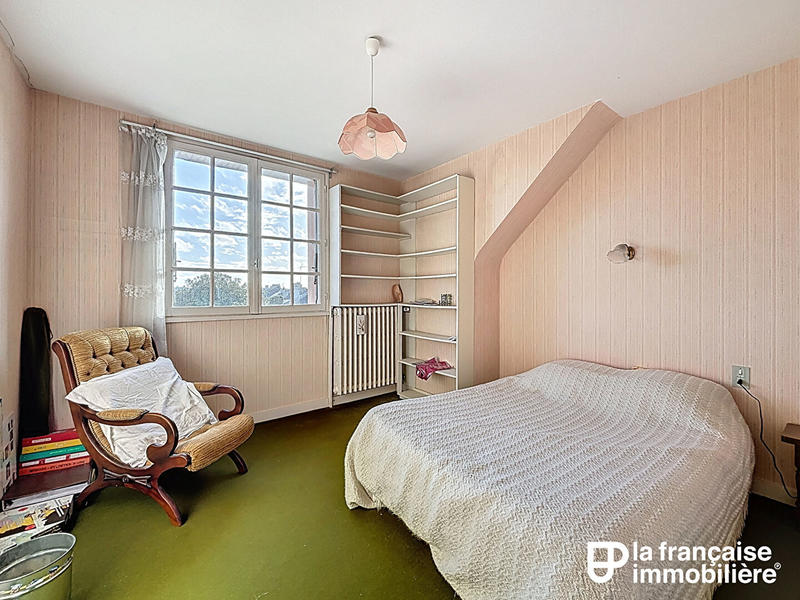 Maison - 138 m² - 8 pièces