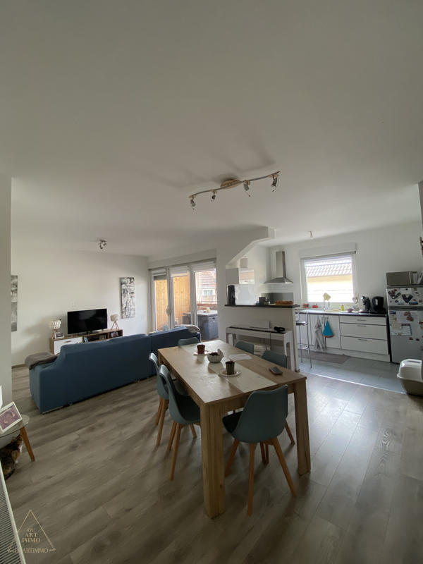 Appartement - 82 m² - 3 pièces