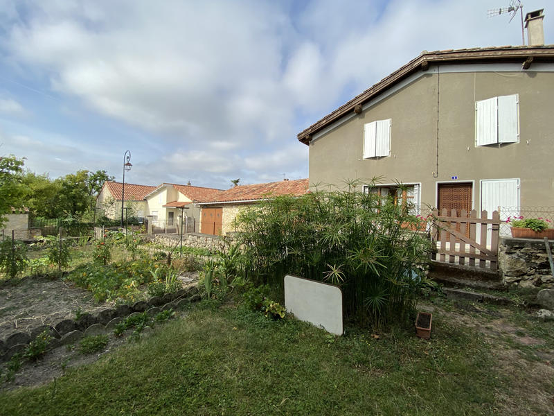 Maison de village - 115 m² - 7 pièces