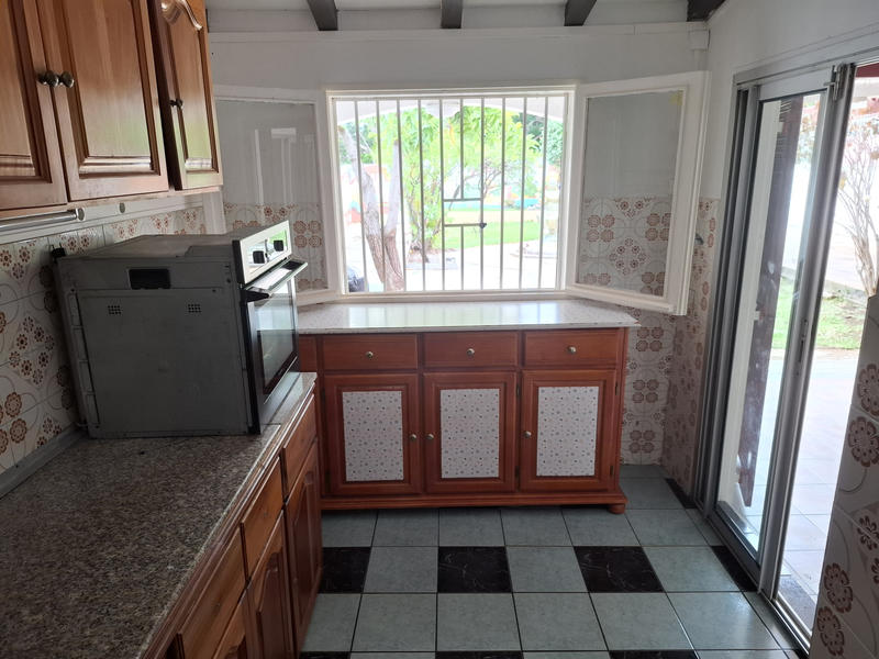 Maison - 120 m² - 9 pièces