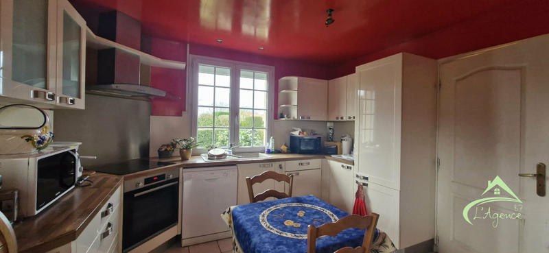 Maison - 137 m² - 7 pièces