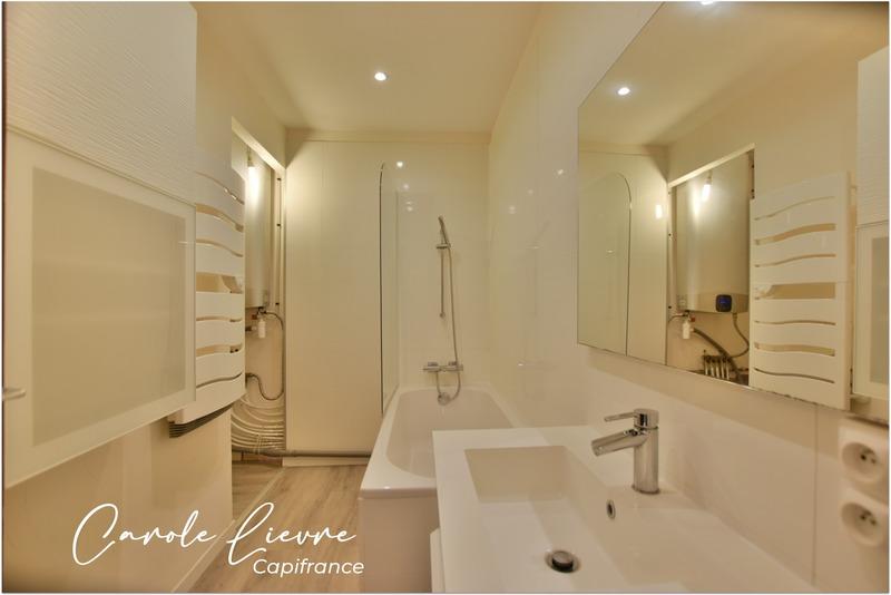 Maison - 141 m² - 6 pièces