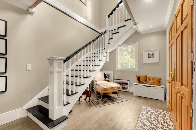 Maison d'architecte - 285 m² - 9 pièces