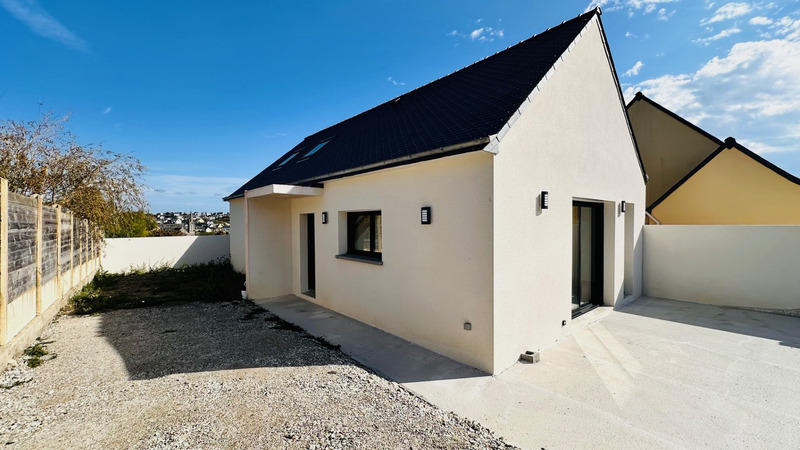 Maison - 103 m² - 4 pièces