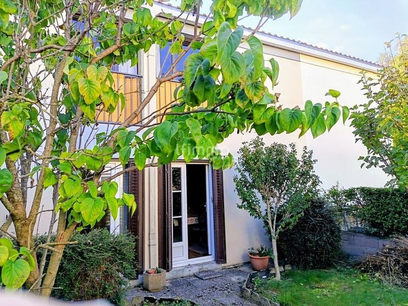 Maison - 102 m² - 5 pièces