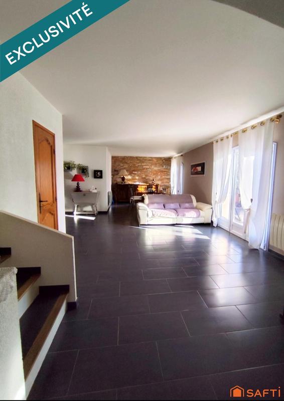 Maison - 121 m² - 5 pièces