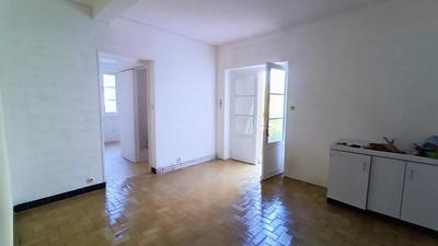 Demeure - 125 m² - 6 pièces