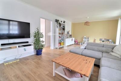 Appartement - 83 m² - 4 pièces