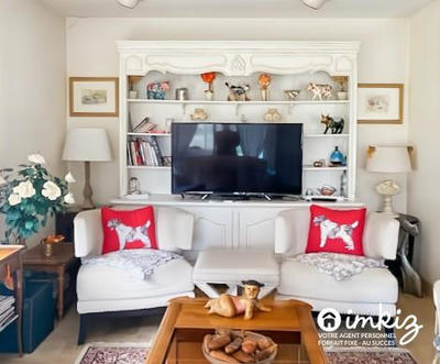 Maison - 195 m² - 7 pièces