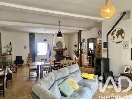 Maison - 196 m² - 6 pièces