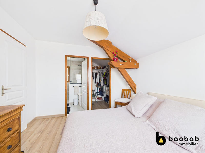 Maison - 120 m² - 4 pièces