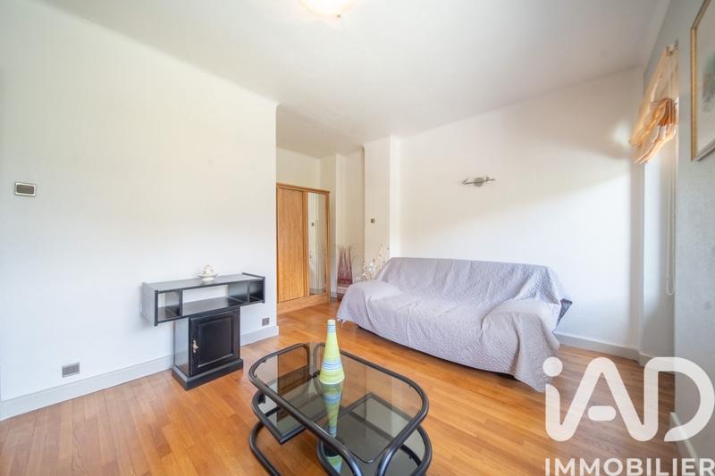 Maison - 176 m² - 7 pièces