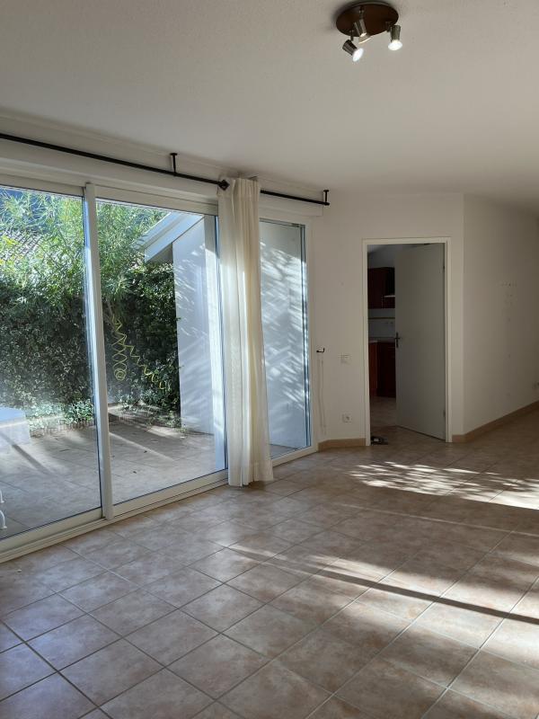 Pavillon - 80 m² - 3 pièces