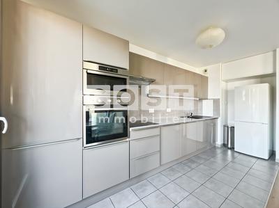 Appartement - 87 m² - 4 pièces