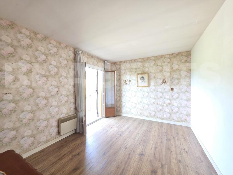 Maison - 180 m² - 6 pièces