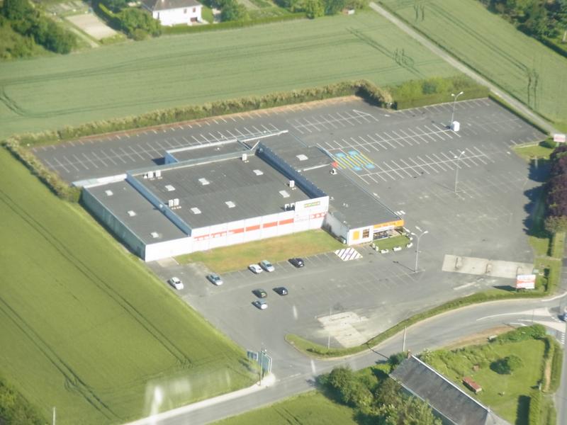 Local commercial - 2 482 m²