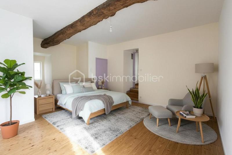 Maison ancienne - 241 m² - 9 pièces