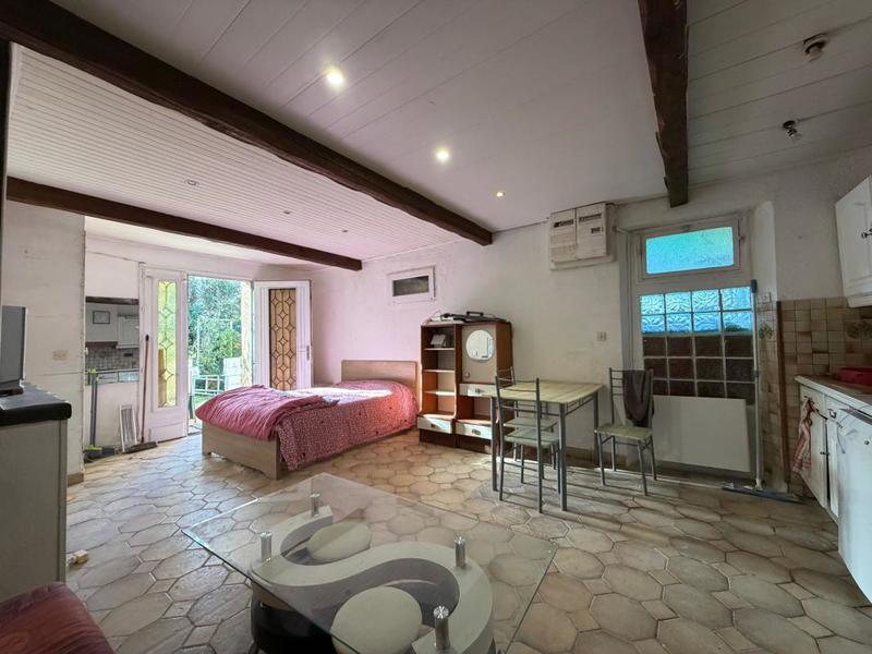 Studio - 32 m² - 2 pièces