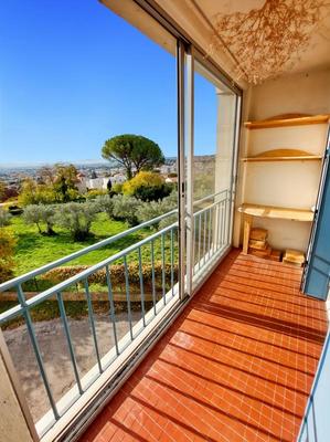 Appartement - 55 m² - 3 pièces