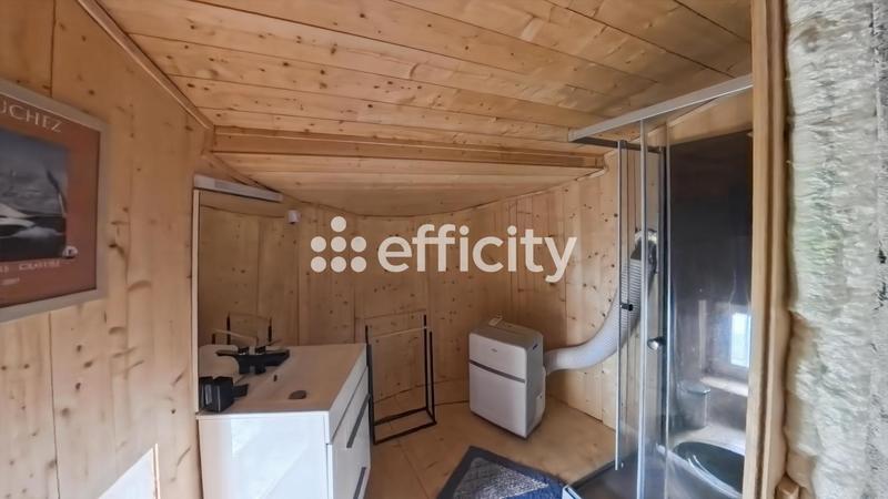 Maison en pierre - 441 m² - 13 pièces