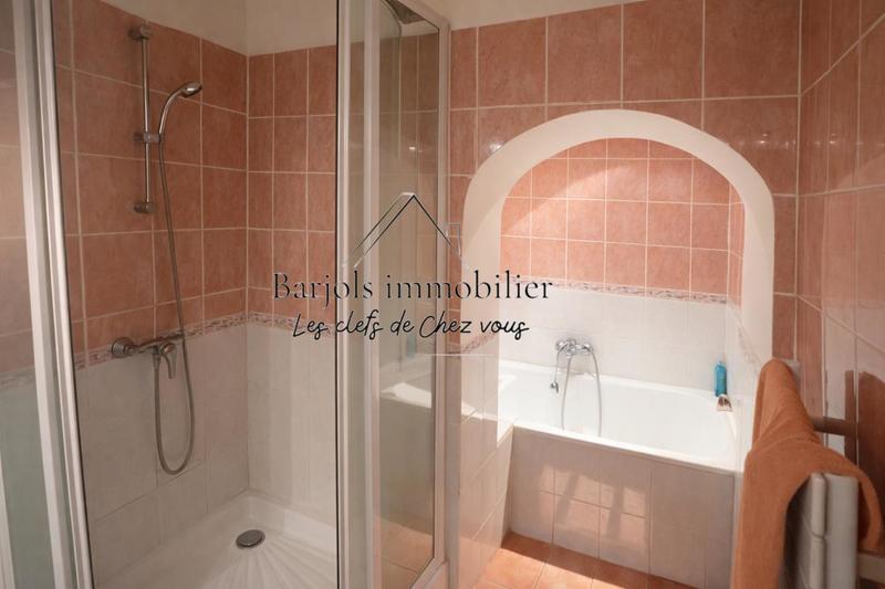 Appartement - 93 m² - 3 pièces