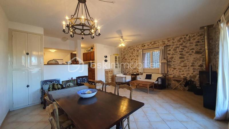 Maison de village - 104 m² - 4 pièces