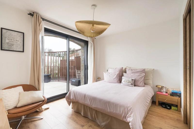 Appartement - 96 m² - 4 pièces