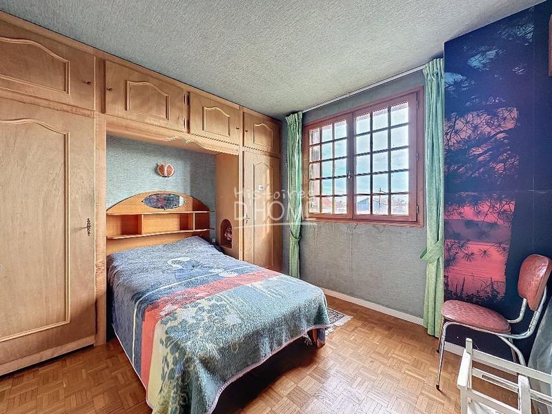 Pavillon - 140 m² - 6 pièces