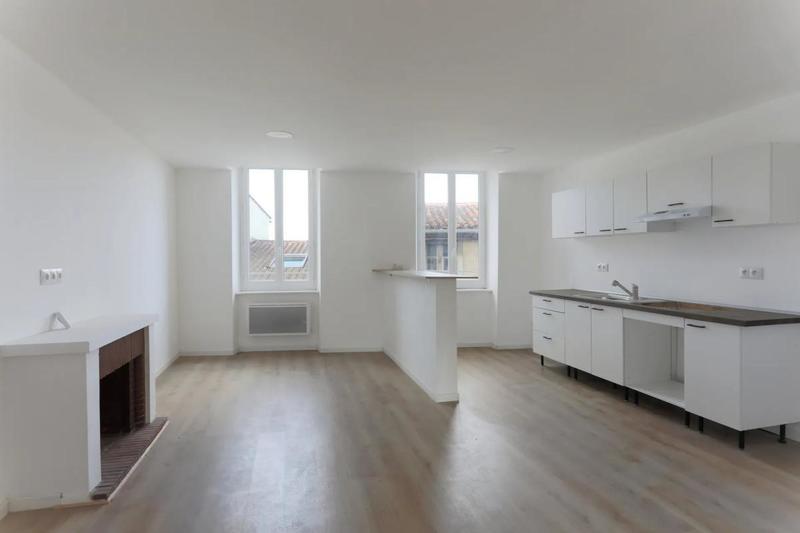 Appartement - 452 m² - 20 pièces